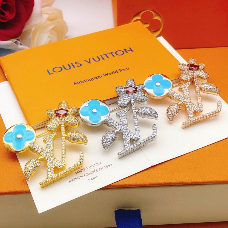 LV Brooch 11yxx03